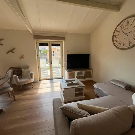بيت للعطل Myfa Beachcottage Zeewind Ii 243